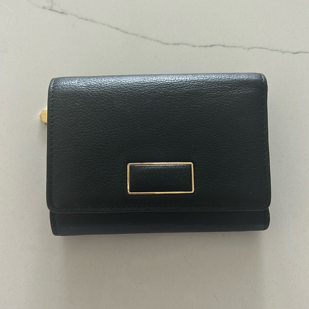 Tumi Women’s Belden Trifold Wallet Black